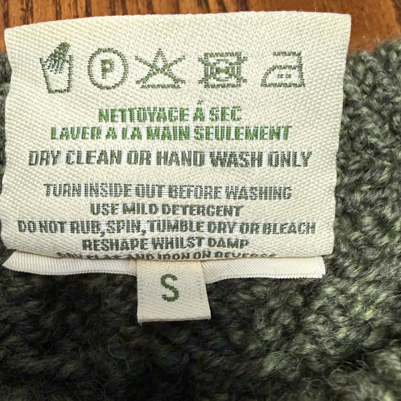 Aran Merino Wool Crew Neck Sweater. Size Small. In Very Good Preloved. - Picture 4 of 5